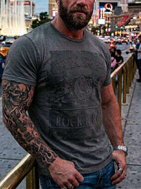 Vintage Style Rock & Republic "Rock N Roll" T-Shirt - Faded Gray - Small